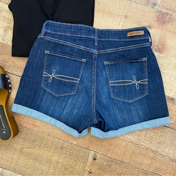 LEVIS Denizen Hi Rise Denim Shorts... GREAT STRETCH, COMFORT - Picture 6 of 9